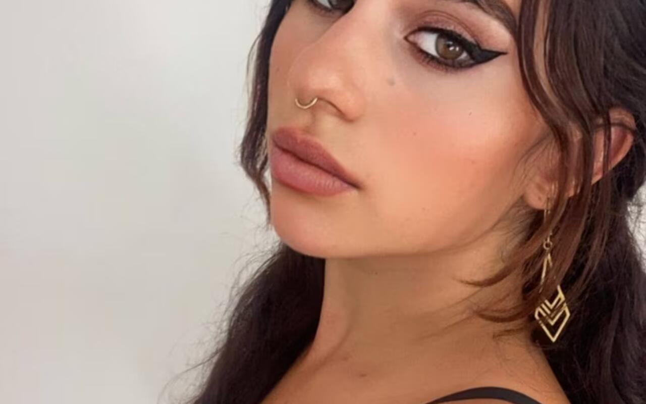 Little Nadia Misc - Image 3