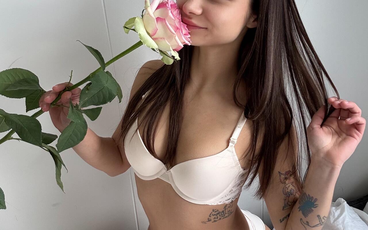 Mia Candy Misc - Image 2