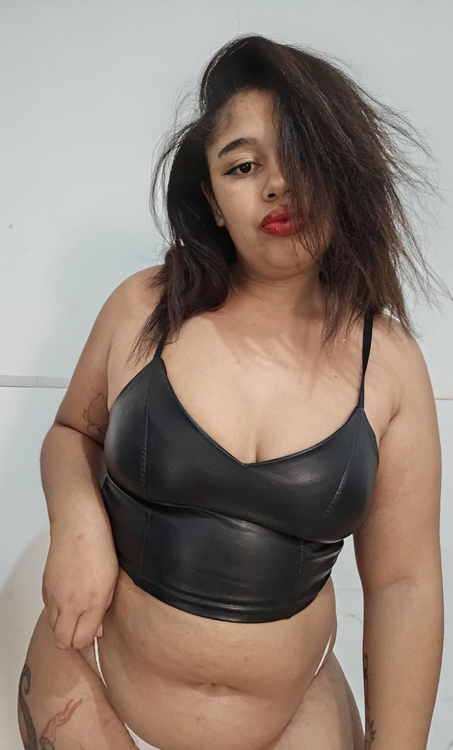 Cancel your plans and spend the day with me (@Sarabigoddess) [Onlyfans]