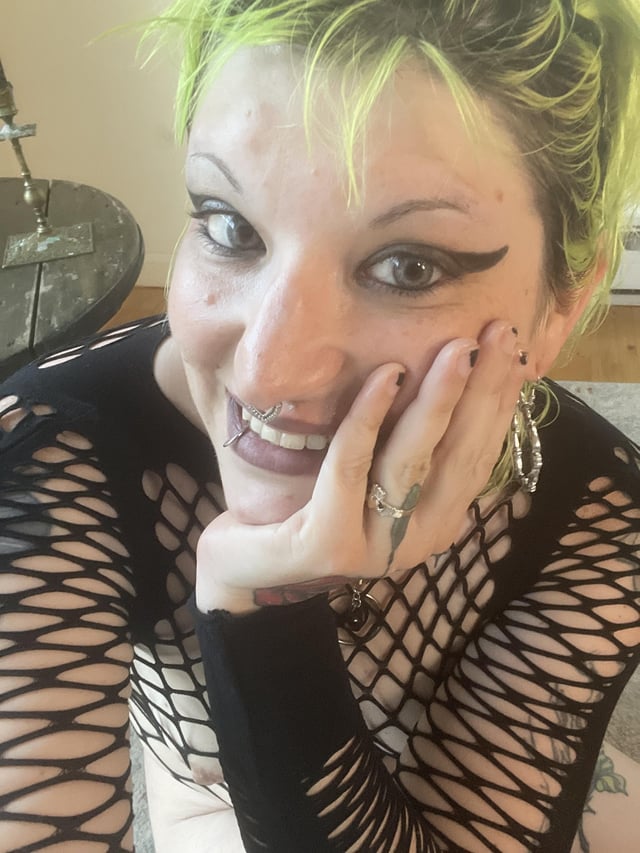 Baphomissxx (@baphomissxx) [onlyfans] 